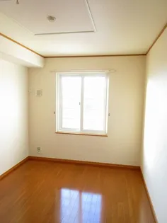 レットル ダムール A棟【1階】の内装