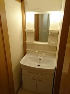 レットル ダムール A棟【1階】の内装