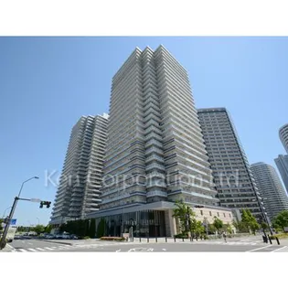 パシフィックロイヤルコートみなとみらいアーバンタワー【13階】の外観