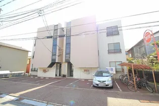 タウンハウス金衛町の画像