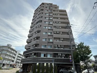 ナイスパークフィールド富沢公園【1階】の外観