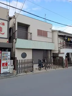 大阪府高槻市芝生町1【一戸建】の外観