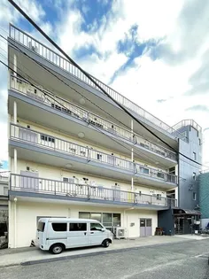 東京都新宿区愛住町【マンション】の外観