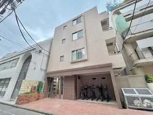 メリス西新宿【1階】の外観