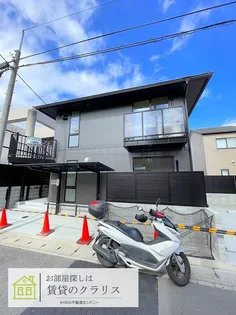 KISA CARINAの画像