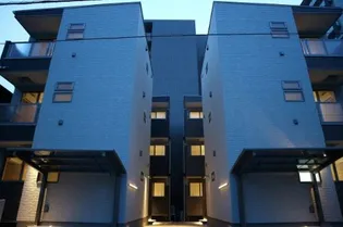 岡山県岡山市北区東島田町2【アパート】の外観