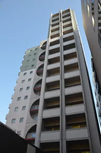 ヴィアーレ勾当台I【3階】の外観