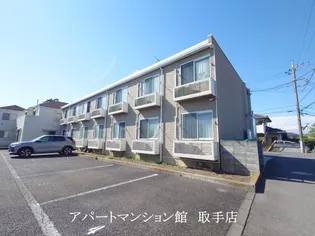 レオパレスカーサTの画像