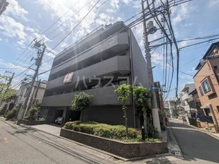 ルーブル学芸大学の画像