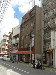 峰ビル【4階】の外観