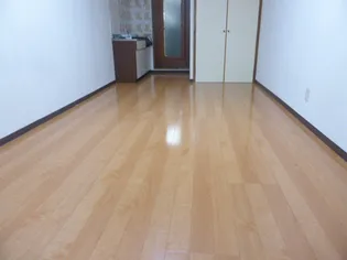 オーブII【2階】の居間