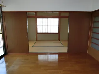 コーポみやま【2階】の居間