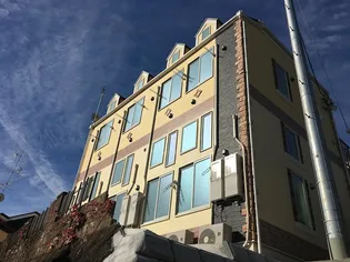 ユナイト衣笠バーナードショー【1階】の外観