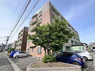 ガーデンスクエア泉【1階】の外観