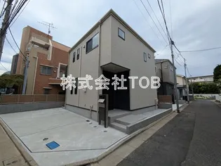 東京都世田谷区上北沢1【一戸建】の外観