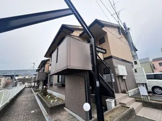 大阪府高槻市野田4【アパート】の外観