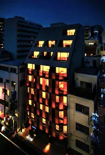 東京都台東区東上野3【マンション】の外観