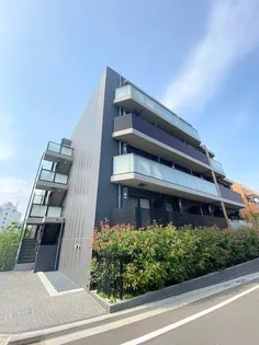 東京都新宿区南元町【マンション】の外観