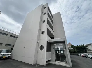 YMマンション【1階】の外観