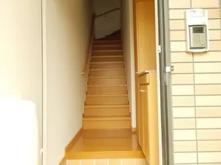 パストラーレ涼 B棟【2階】の玄関