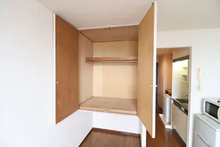 セレクションKUKI【1階】の内装