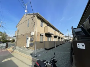 神奈川県厚木市下荻野【アパート】の外観