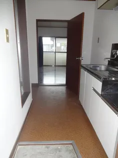 ニッコウハイツ5号館(中央市中楯)【2階】の内装