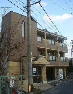 アメニティ吉塚【3階】の外観