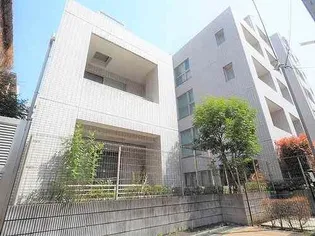 東京都港区南青山2【マンション】の外観