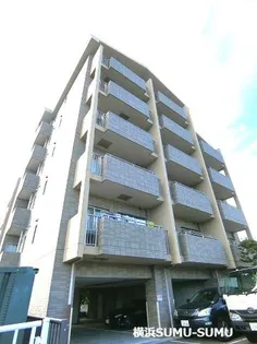 クラージュKAMAKURAYA【5階】の外観