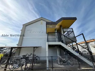 コーポサンリッチII【2階】の外観