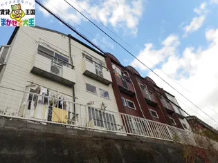 サンヒルズ住吉【1階】の外観