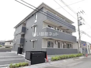 プア メリア【1階】の外観