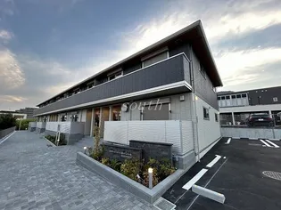 グルーヴィフィールド【2階】の外観