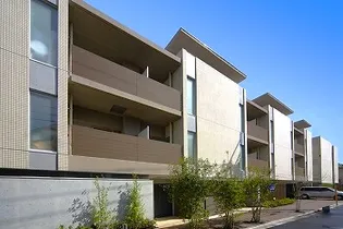 東京都新宿区西早稲田2【マンション】の外観