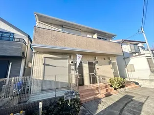 エバーグリーン栄の外観