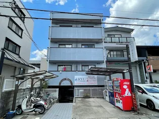 クレール パレの画像