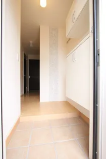 エスポワールA棟【1階】の玄関