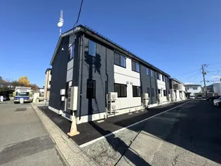 ニュースカイタウンD棟【2階】の外観