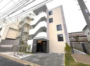 東京都世田谷区北沢1【マンション】の外観