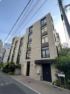 東京都港区南麻布2【マンション】の外観