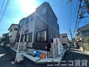 ハーモニーテラス中十条III【1階】の外観