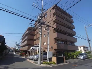 エステート15【3階】の外観