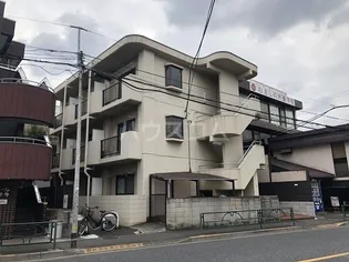 フォン・ウェーバー【1階】の外観