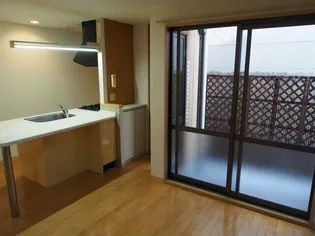 東京都世田谷区弦巻1【一戸建】の外観