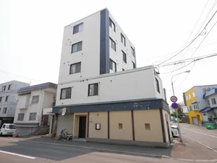 アーバン裏参道【4階】の外観