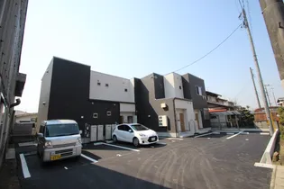 ラック庭瀬【2階】の外観