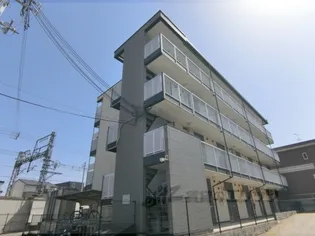 レオパレスMARUTO京田辺【4階】の外観