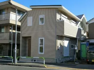 東京都世田谷区上北沢1【一戸建】の外観