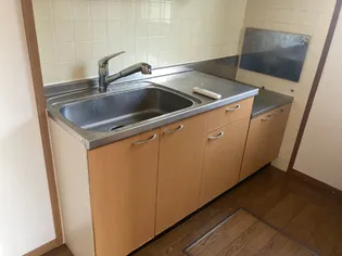 グラスアリーバC棟【2階】のキッチン